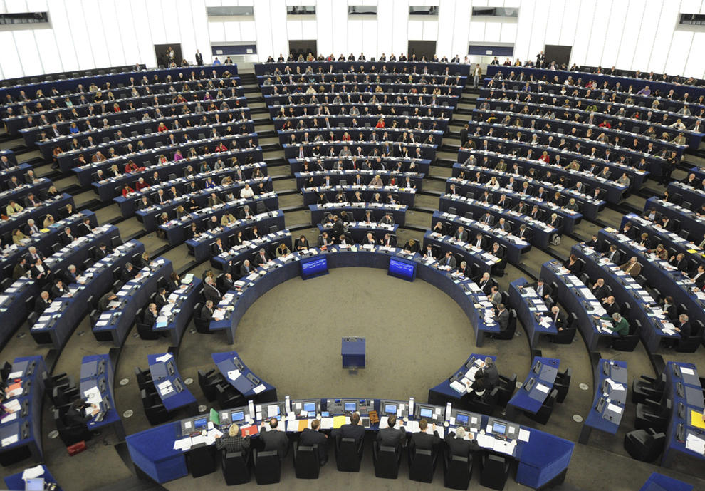 ASAJA apoya al cien por cien las “lineas rojas” marcadas por el Parlamento Europeo para defender al sector lácteo